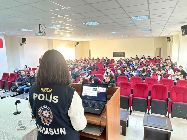 Samsun'da Öğrencilere Siber Güvenlik Eğitimi Verildi