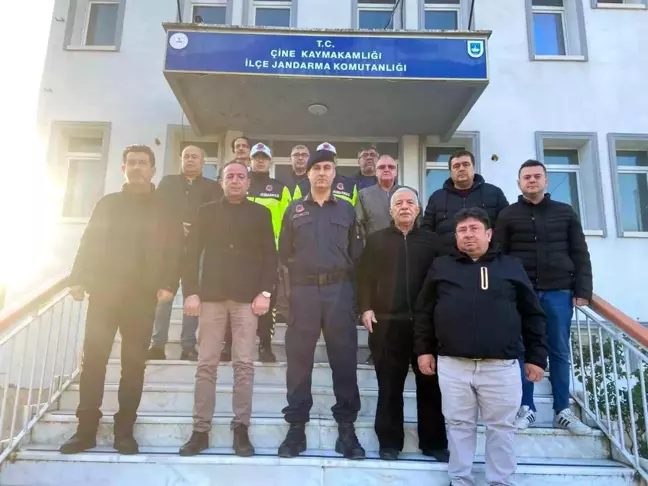 Jandarma, Çine'deki Taksi Şoförlerini Bilgilendirdi