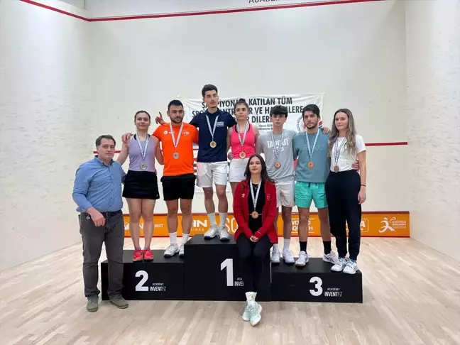 Muratpaşa Belediyesi Squash Takımı A Milli Takım Seçmeleri İçin İki Sporcu Gösterdi