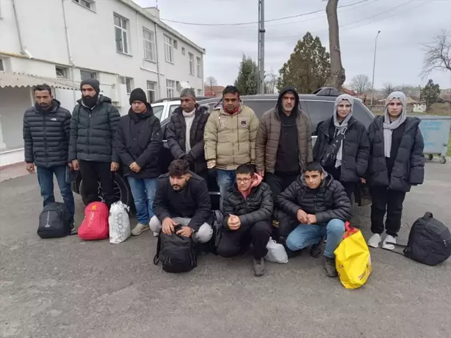 Tekirdağ'da Düzensiz Göçmen Operasyonu: 13 Göçmen Yakalandı