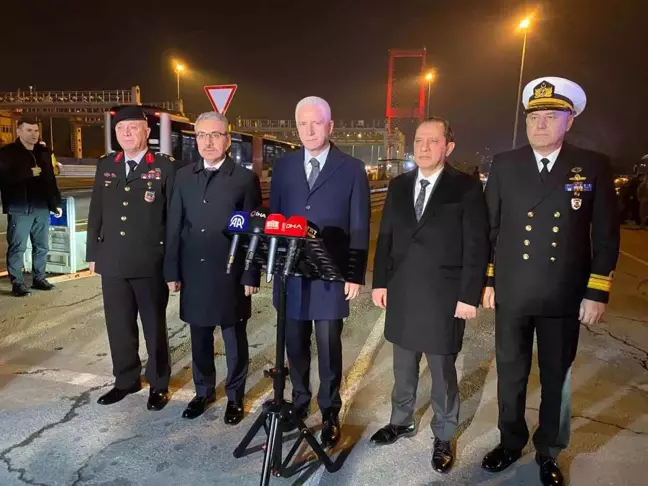 İstanbul Valisi Davut Gül'den denetim yapan polis ekiplerine ziyaret