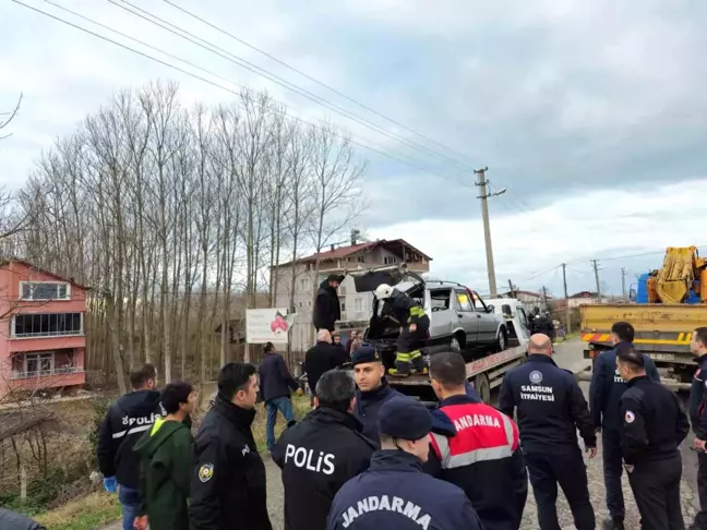 Samsun'da Otomobil Terme Çayı'na Uçtu, Sürücü Hayatını Kaybetti