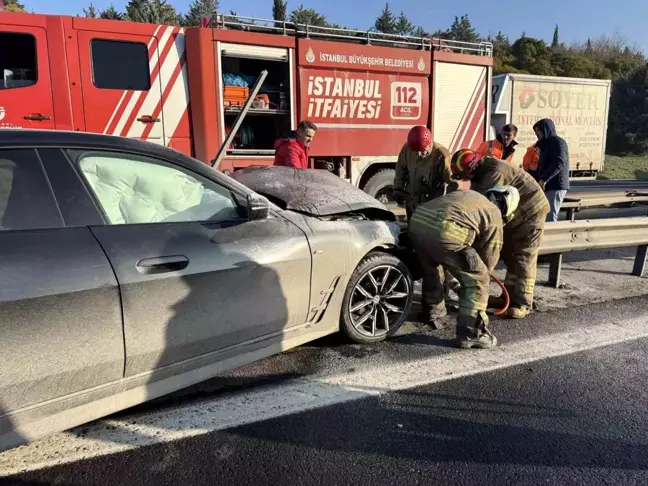 Büyükçekmece'de Buzlanma Kazası: Sürücü Hafif Yaralandı