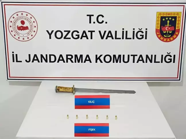 Yerköy'de Jandarma Operasyonu: Fişek ve Kılıç Ele Geçirildi