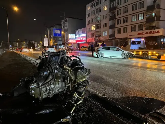 Kocaeli'de Zincirleme Trafik Kazası: 2 Yaralı