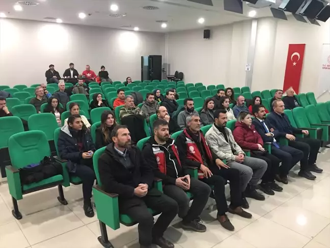 Giresun'da Kar ve Çığ Güvenliği Paneli Düzenlendi