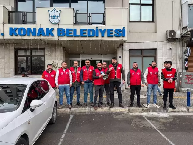 Konak Belediyesi Çalışanlarının Maaş Eylemi