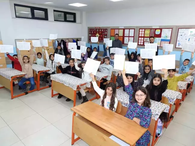 Gaziantep'te 707 bini aşkın öğrenci karne aldı