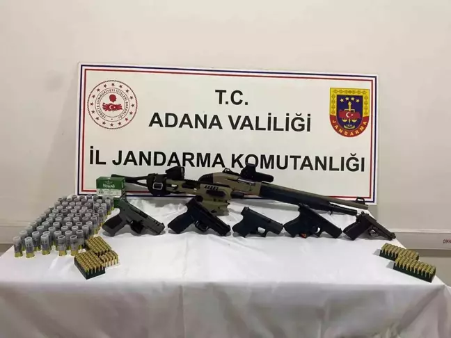 Ceyhan'da Jandarma Operasyonu: 5 Ruhsatsız Tabanca ve Av Tüfeği Ele Geçirildi