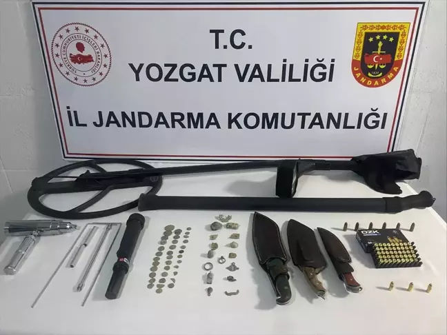 Yozgat'ta Kaçak Kazı ve Eser Kaçakçılığı Operasyonu: 36 Sikke ve 15 Obje Ele Geçirildi