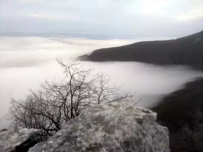 Amasya'nın Taşova İlçesinde Yağmur Sonrası Büyüleyici Sis Manzaraları