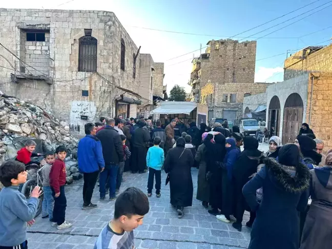 Samsun Derneği Halep'te İhtiyaç Sahiplerine Destek Aktarıyor