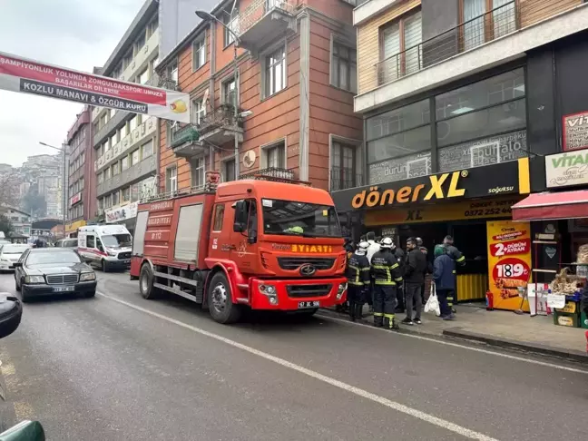 Zonguldak'ta Dönercide Fritöz Yangını Korkuttu