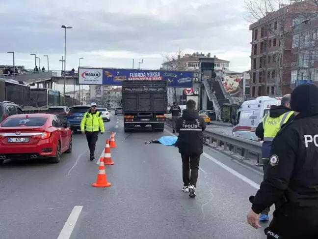 İstanbul'da Motosiklet Kazasında Sürücü Hayatını Kaybetti