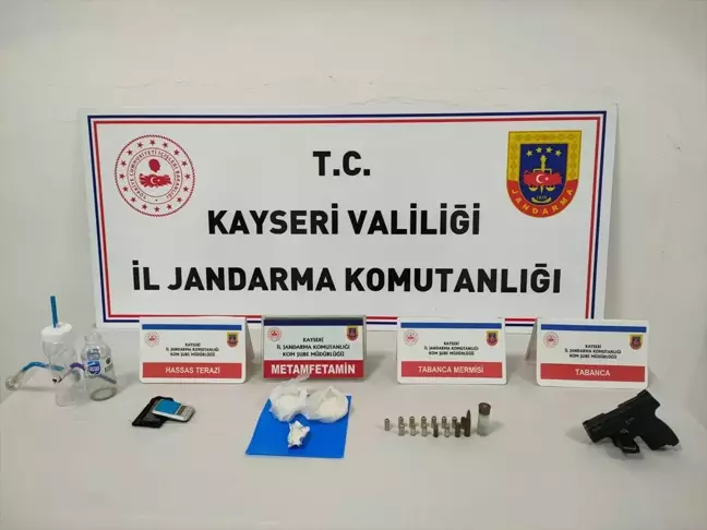 Kayseri'de Uyuşturucu Operasyonu: 2 Zanlı Gözaltında