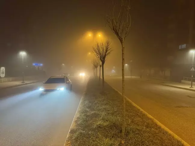 Kastamonu'da Sis Etkili, Görüş Mesafesi 60 Metreye Düştü