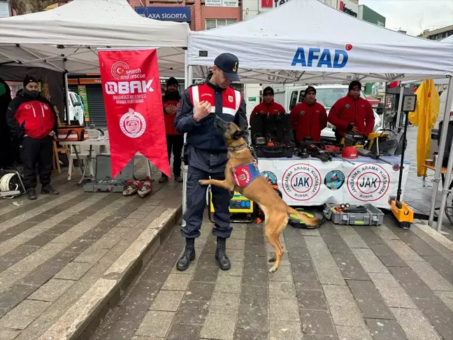 Kahramanmaraş Depremlerinin İkinci Yıldönümünde Anma Etkinliği Düzenlendi