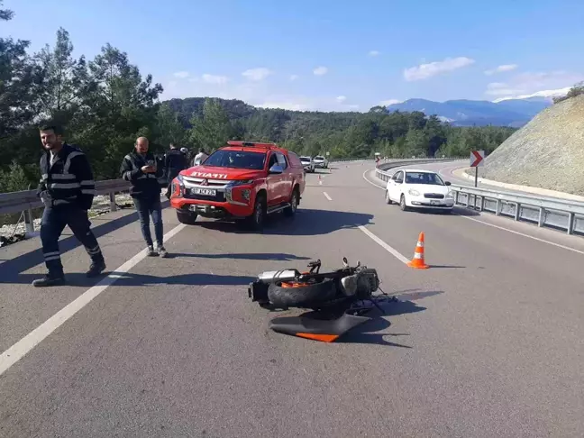 Antalya'da Trafik Kazasında Polis Memuru Hayatını Kaybetti