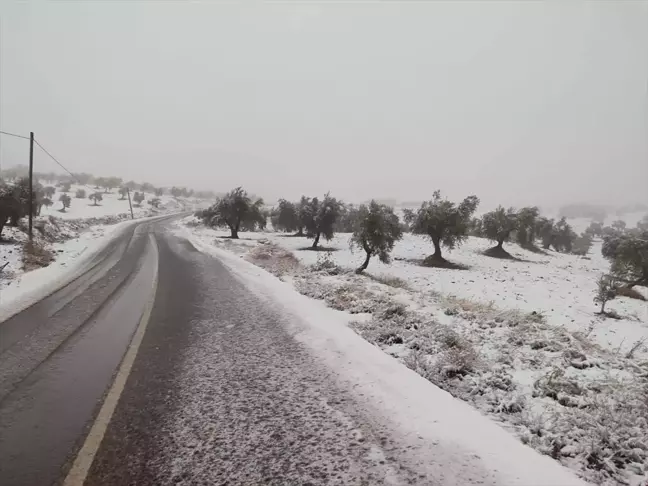 Kilis'te Kar Yağışı Etkili Oldu