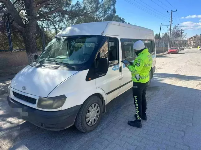 Manisa'da Korsan Taşımacılığa Geçit Yok: 41 Araç Cezalandırıldı