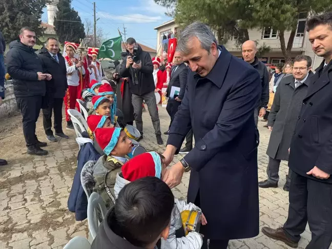 Edirne Valisi Sezer, Uzunköprü ilçesinde muhtarlarla bir araya geldi