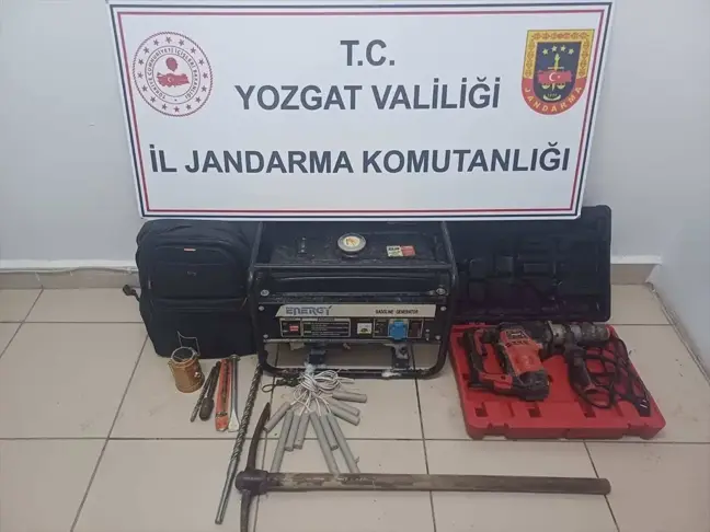 Yozgat'ta Kaçak Kazı Yapan 3 Şüpheli Gözaltına Alındı