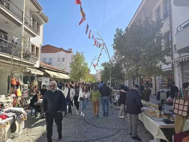 Datça'da Badem Çiçeği Festivali Başladı