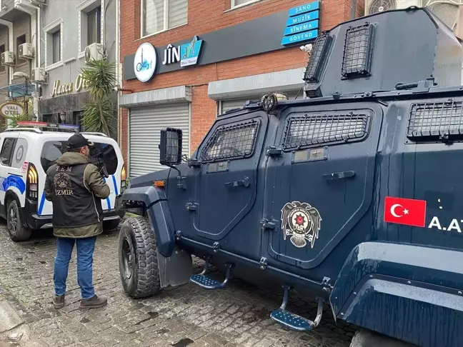 İzmir Merkezli PKK/KCK Operasyonunda 7 Zanlı Gözaltına Alındı