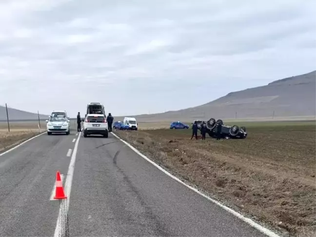 Konya'da Pikap Takla Attı: 3 Yaralı