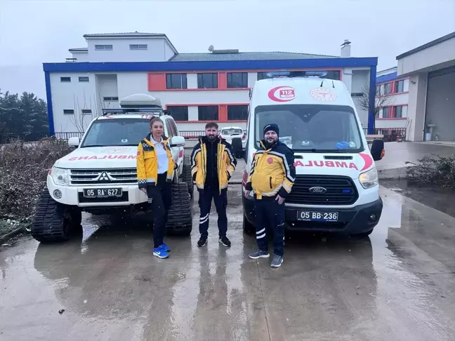 Amasya'da Paletli Ambulanslar Zorlu Kış Şartlarında 24 Saat Hizmette