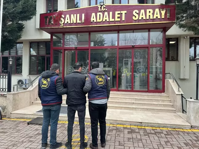 Kütahya'da Firari Hükümlü Jandarma Operasyonuyla Yakalandı