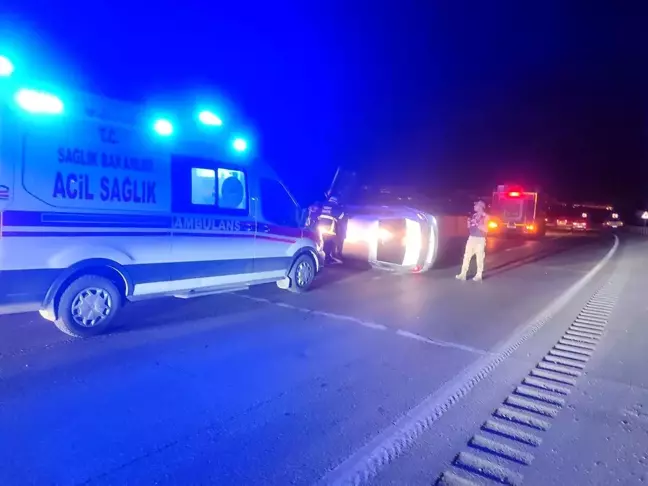 Hatay'da Kontrolden Çıkan Araç Takla Attı, Sürücü Kurtarıldı