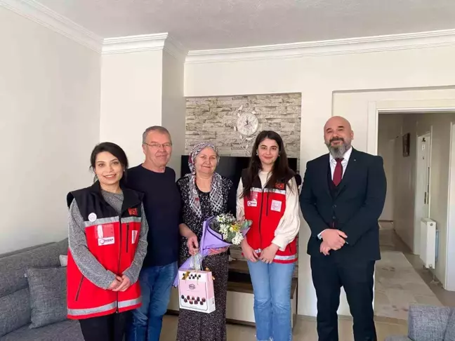 Evlilikte 25. Yılını Dolduran Çifte Ziyaret