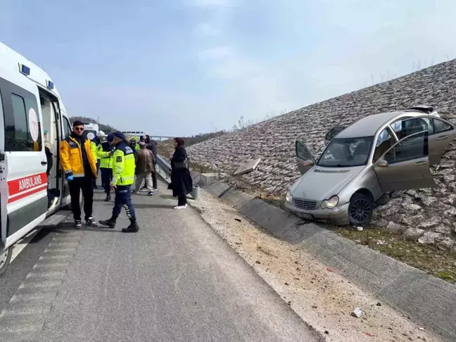 Kuzey Marmara Otoyolu'nda Feci Kaza: 2 Yaralı