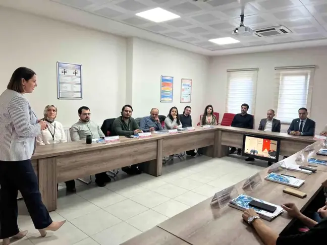 Düzce'de Tıbbi Acil Çağrı Yönetimi Eğitimi Düzenlendi