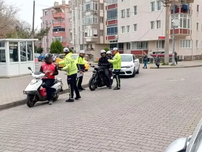 Kırklareli'nde Trafik Denetiminde 88 Sürücüye Ceza