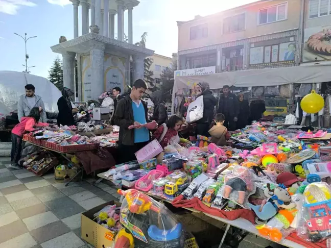 Ramazan Bayramı'nda Esnafın Yüzü Güldü