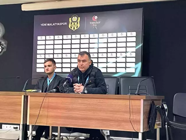 Yeni Malatyaspor Teknik Direktörü Uçkun: 'Futbolcular bayrama harçlıksız girecek'
