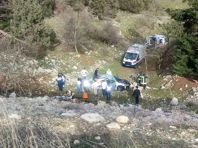 Konya'da Uçuruma Yuvarlanan Araçta 2 Kişi Hayatını Kaybetti
