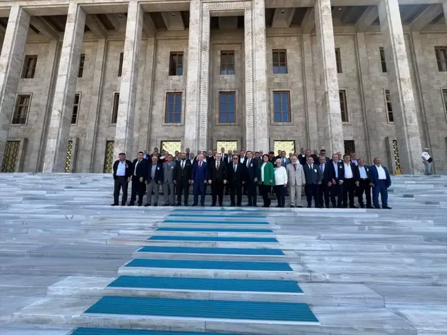 Halil Eldemir, TBMM'de Muhtarları Ağırladı