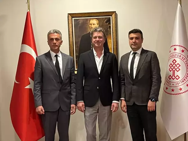Antalya Devlet Opera ve Balesi'nde Yeni Dönem: Özgür Aslan Göreve Başladı