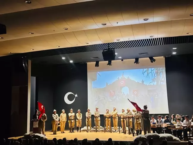 Bir Destandır Kut'ül Amare Oyunuyla Sanatseverlerle Buluştu
