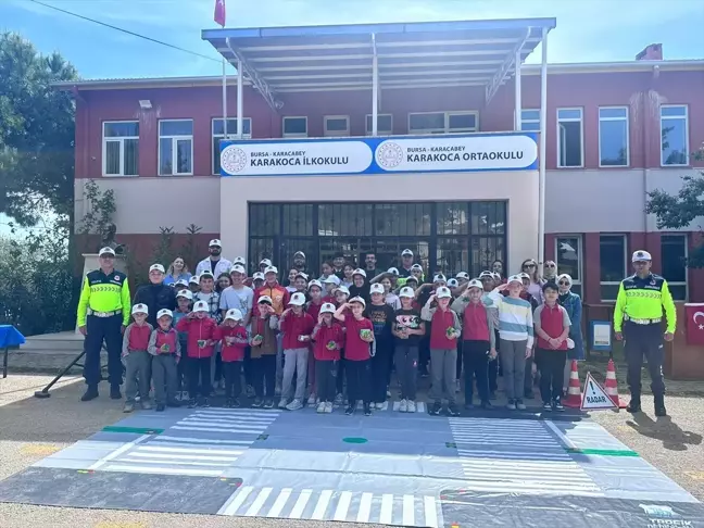 Karacabey'de Trafik Güvenliği Eğitimi Düzenlendi
