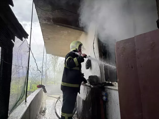 Çorum'un Osmancık ilçesinde müstakil evde yangın çıktı