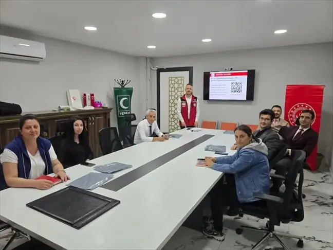 Edirne'de Kamu Personeline Bağımlılıkla Mücadele Eğitimi