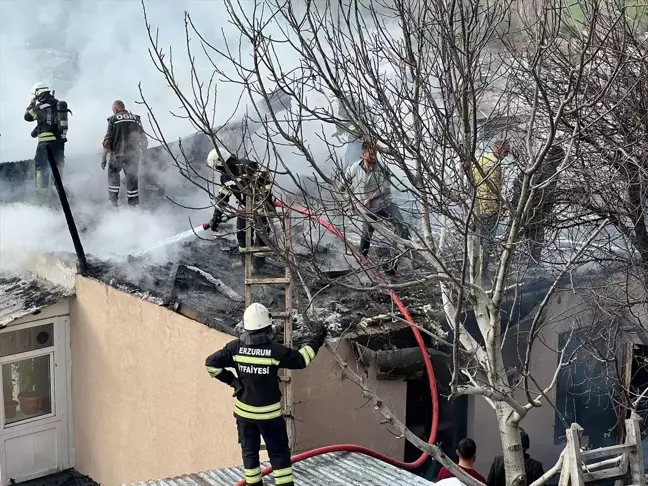 Erzurum'da Müstakil Evde Yangın