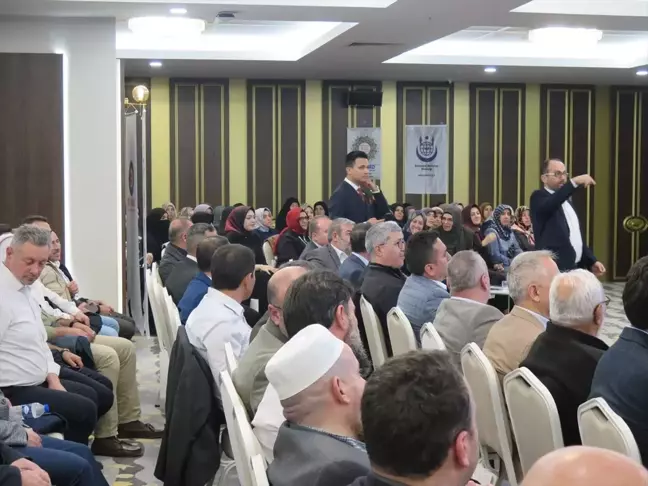 Evrensel Hafızlar Derneği, Bölge ve Şube Başkanları Toplantısını Gerçekleştirdi