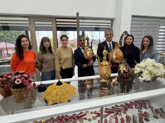 Giresun'da Özel Bireylerin El Sanatları Ürünleri Satışa Sunuldu