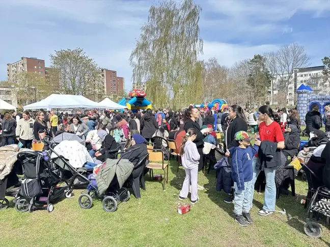Stockholm'de 23 Nisan Ulusal Egemenlik ve Çocuk Bayramı Kutlandı