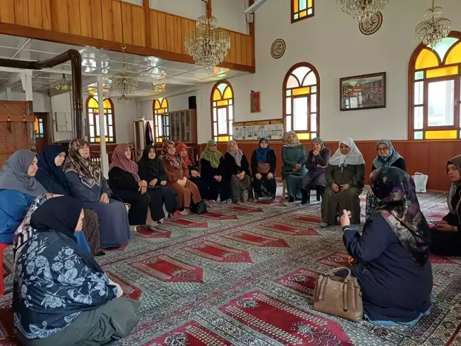Mudurnu'da Hacı Adaylarına Bilgilendirme Semineri Düzenlendi